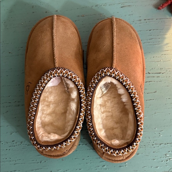 UGG Chestnut Tasman Suede Slip-Ons SZ 1 Kids box 169 - Picture 2 of 6